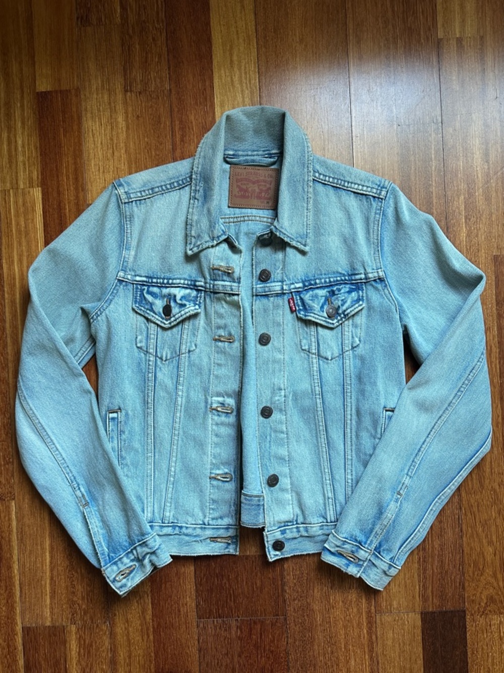 Levi's NWOT Light Blue Trucker Denim Jacket